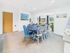 Dining Area- click for photo gallery